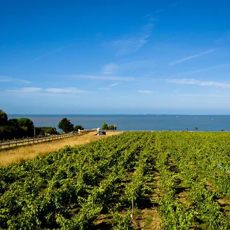 Eco-domaine La Fontaine - Hotel-spa - De La Fontaine Aux Bretons Hotel Pornic