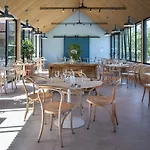 Eco-domaine La Fontaine - Hotel-spa - 300 M De La Fontaine Aux Bretons 4* Pornic