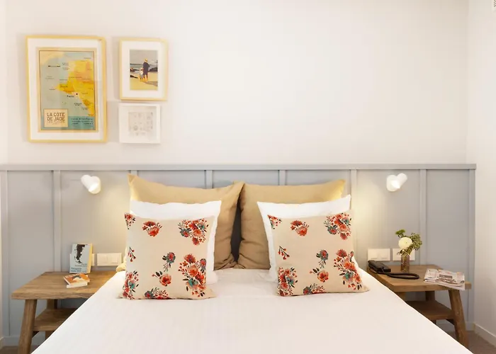 Eco-Domaine La Fontaine - Hotel-Spa - 300 M Plage De La Fontaine Aux Bretons 4* Pornic