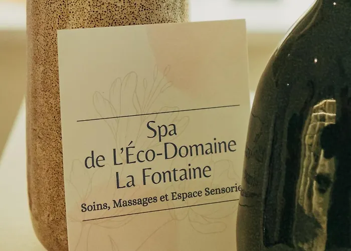Eco-Domaine La Fontaine - Hotel-Spa - 300 M Plage De La Fontaine Aux Bretons 4*