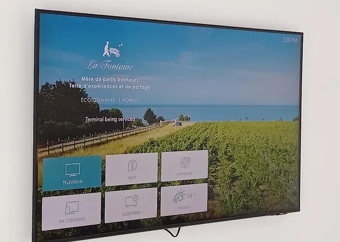 Eco-domaine La Fontaine - Hotel-spa - 300 M De La Fontaine Aux Bretons Hotel 4*