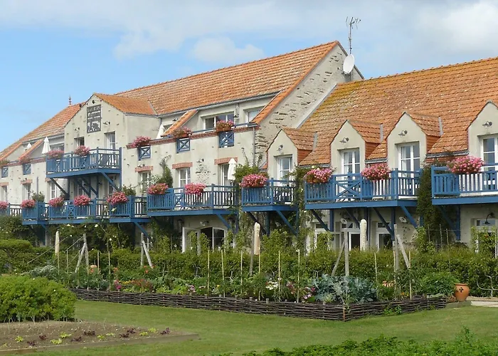 Eco-domaine La Fontaine - Hotel-spa - 300 M De La Fontaine Aux Bretons Hotel Pornic