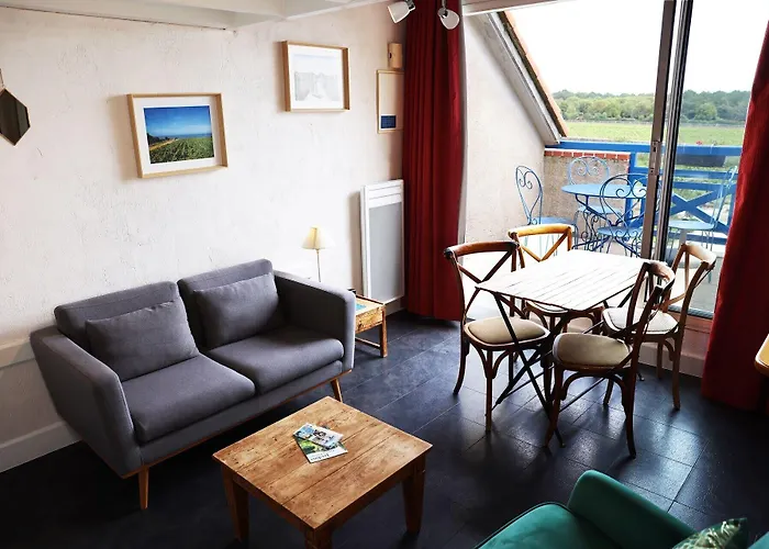 Eco-domaine La Fontaine - Hotel-spa - 300 M De La Fontaine Aux Bretons