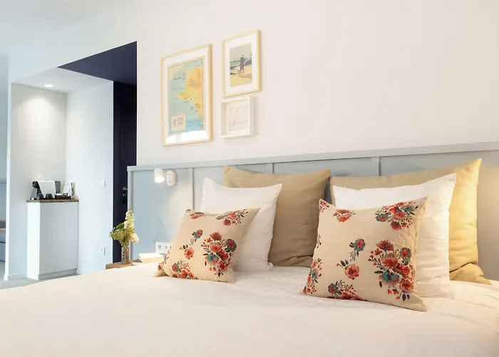 Eco-domaine La Fontaine - Hotel-spa - 300 M De La Fontaine Aux Bretons Pornic